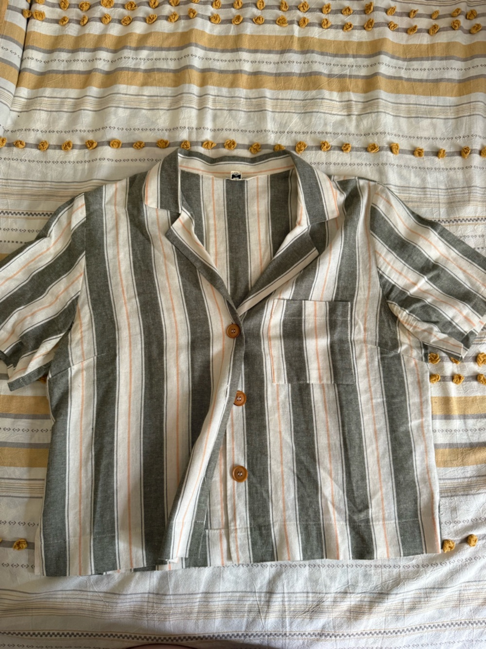 Women’s Striped linen cropped striped shirt - Green & Cream